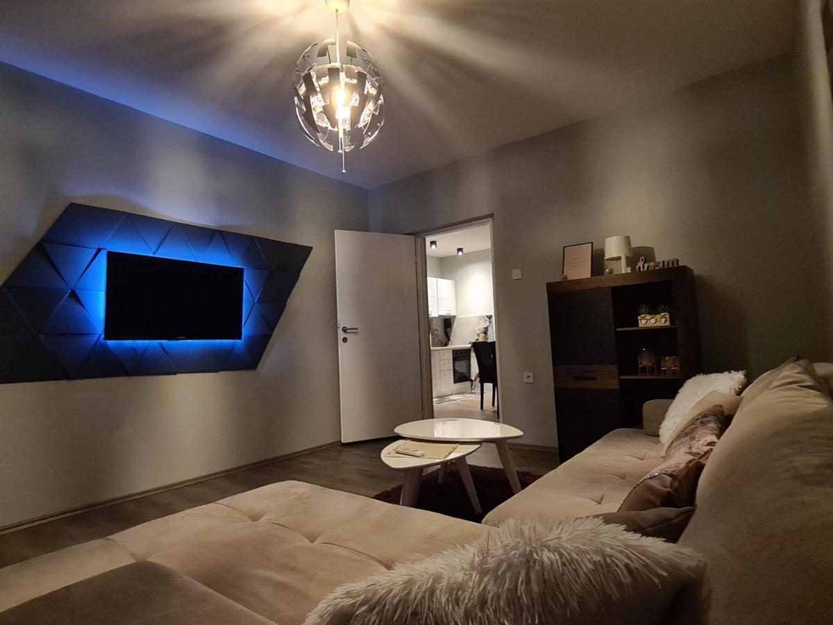 Grey & Sunny Apartments Zajecar Luaran gambar