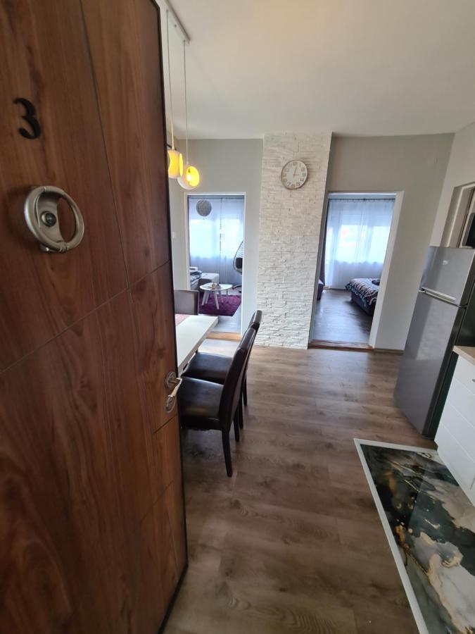 Grey & Sunny Apartments Zajecar Luaran gambar